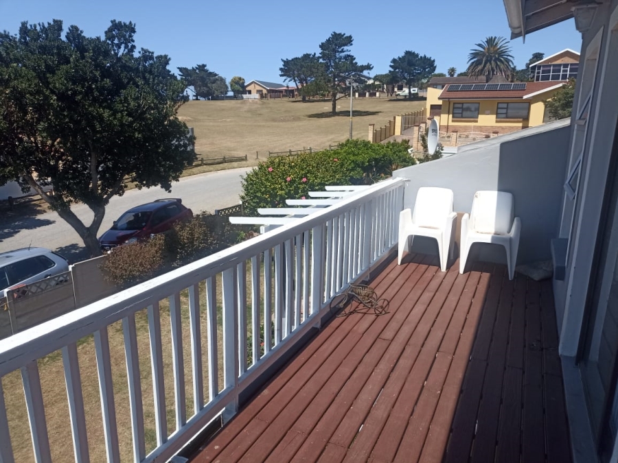 4 Bedroom Property for Sale in Heiderand Western Cape